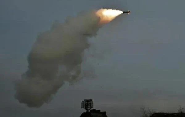 ВСУ атаковали Крым, по полуострову прокатилась волна мощных взрывов: подробности на 25 февраля