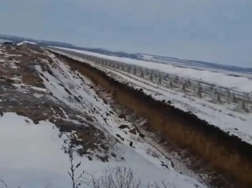 Показаны линии обороны ВСУ в оккупированной части Донбасса